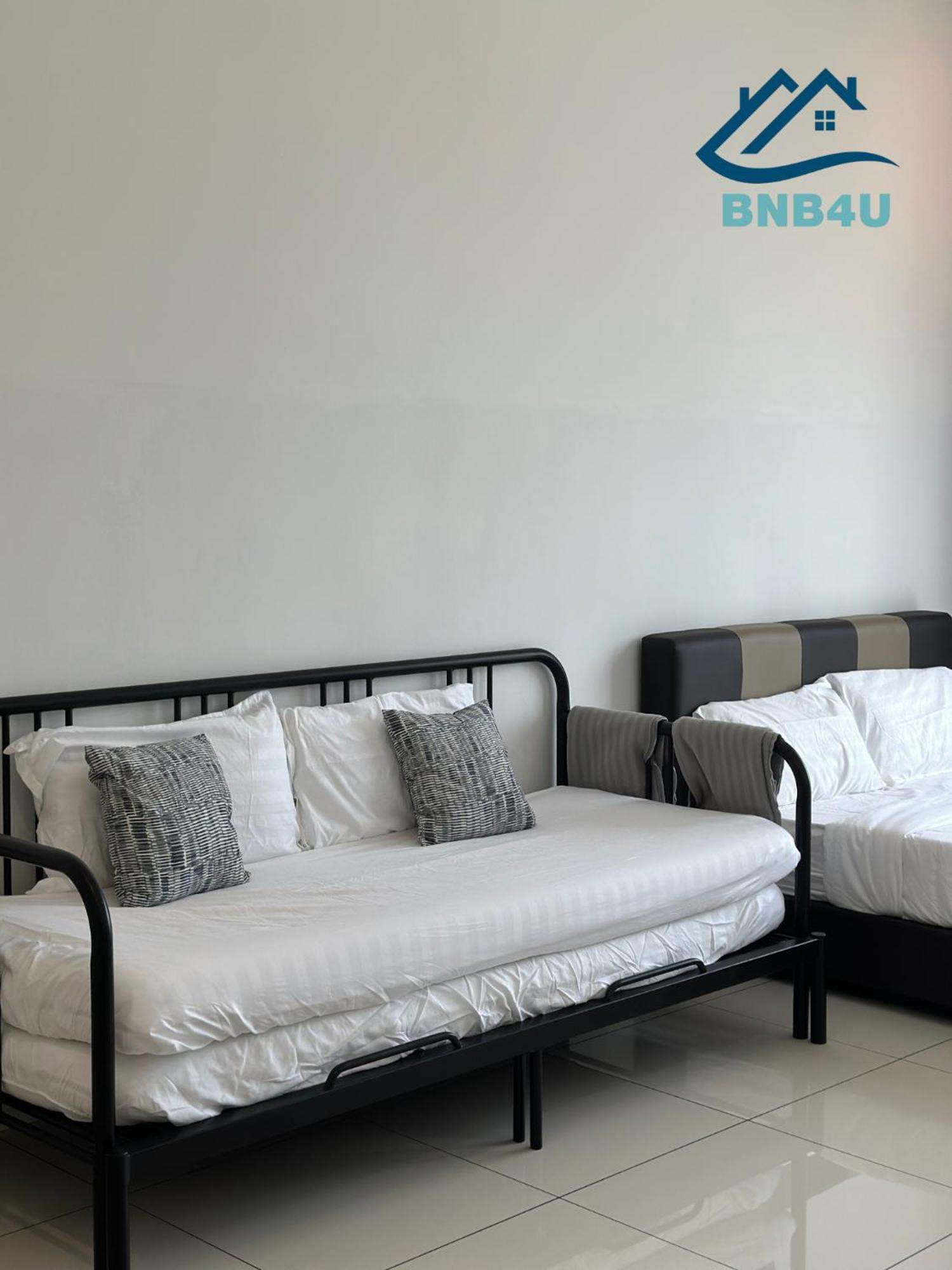 Beacon 2Br Infinity Pool - By Bnb4U George Town Exterior foto